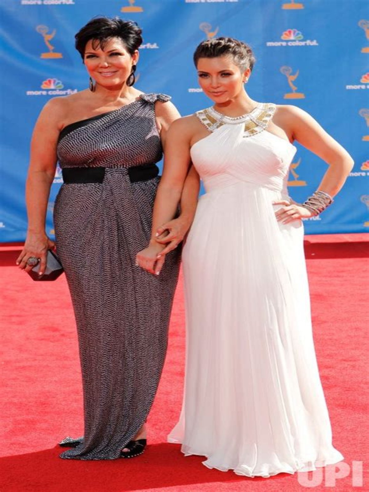 Unveiling The Identity: What Is Kim Kardashian's Mother's Name?